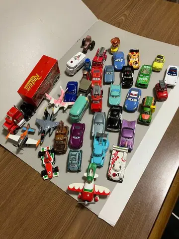 카즈 토미카 등, 36대 세트