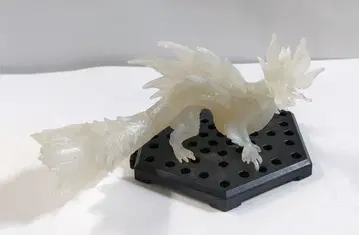 몬스터 헌터 타마미츠네 스탠다드 모델 클리어판 피규어