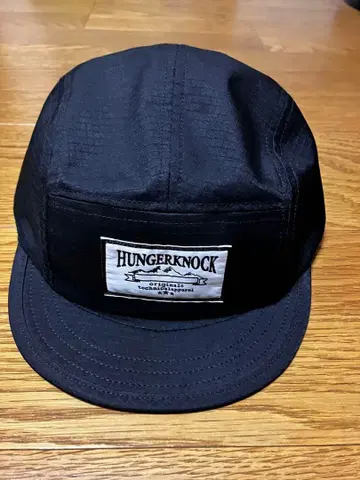 HUNGERKNOCK 블랙 캡