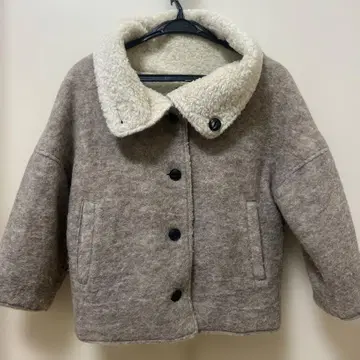 AIGLE 보아 자켓 복슬복슬 리버서블 코트