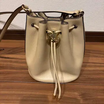 새상품급 폴로 랄프로렌 숄더백 아이보리 복조리 숄더