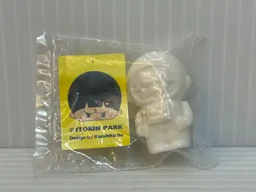 ITOKIN PARK 우주 비행사 미니 화이트 미도색 한정판 소프트 비닐