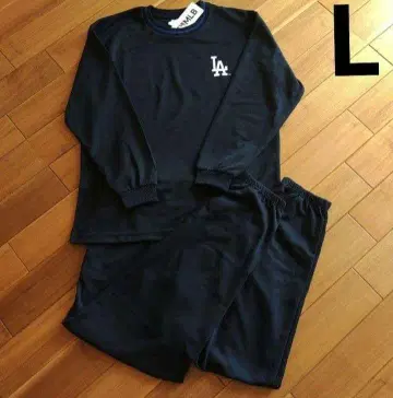 새상품 다저스 MLB 남성용 셋업 L 사이즈