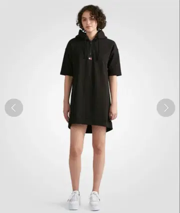 TOMMY JEANS 아플리케 지퍼 후드티 원피스