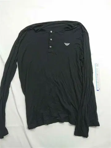 엠포리오 아르마니 긴팔 헨리넥 T셔츠 블랙 계열 남성용