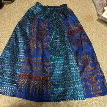 태국 실크 패치워크 스커트 정가 20000엔 전후