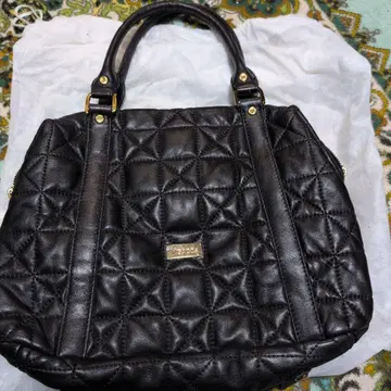 미사용 새상품 Y'SACCS 퀼팅 2WAY 핸드백 블랙