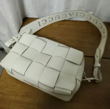 IACUCCI 이아쿠치 벨타 XS 3way 화이트