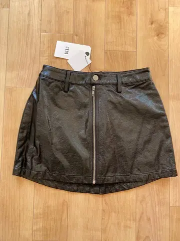 새상품 GYDA 인조 가죽 스커트 라이크 숏팬츠