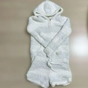 GELATOPIQUE 젤라또피케 복슬복슬 룸웨어 상하의 세트 블루