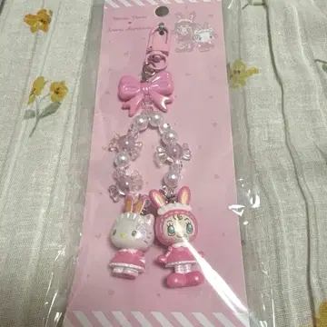 산리오 메조피아노 헬로키티 베리에짱 키링