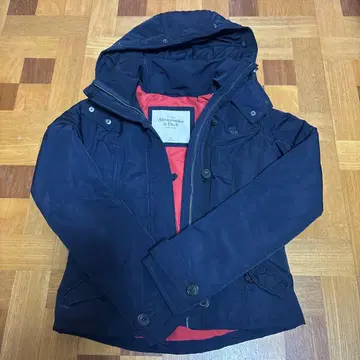 새상품급 Abercrombie & Fitch 다운 자켓 XS 네이비