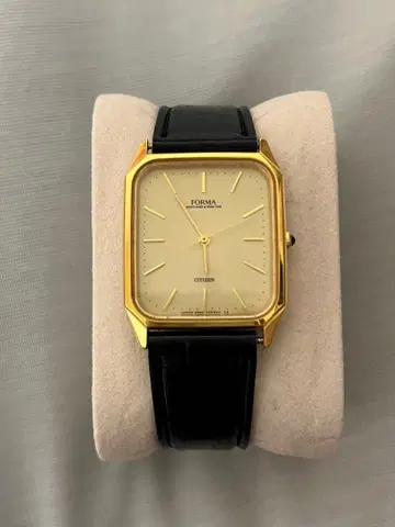 CITIZEN FORMA 손목시계 쿼츠