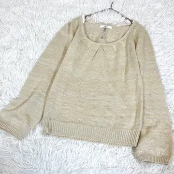 알이 리본 백 디자인 니트 울 모 프릴 스웨터 베이지