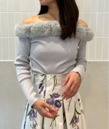 새상품 eimy istorie 퍼 트리밍 오프숄더 니트탑