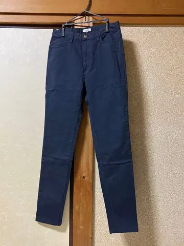 [ 미사용 새상품 ] AIGLE 네이비 치노 팬츠 M