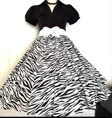 제브라 서큘러 스커트 전원 스커트 로카빌리 올디즈 피프티즈