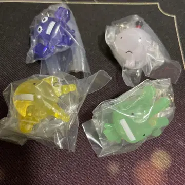 모야시몬 메지루시 액세서리 가챠 1