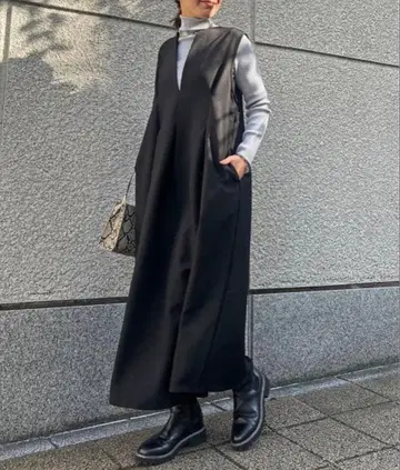 un dix cors 앤디콜 허리 턱 플레어 원피스