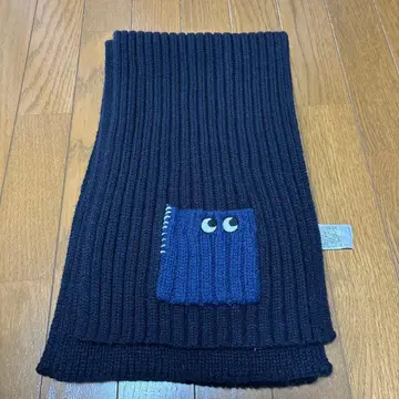 ANYA HINDMARCH 아냐 네이비 머플러 포켓 포함