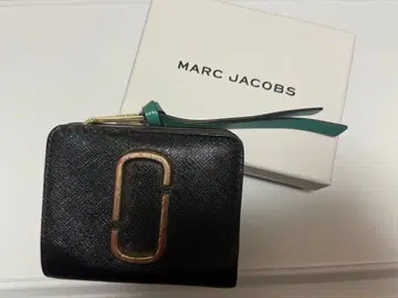 MARC JACOBS 접이식 지갑 블랙