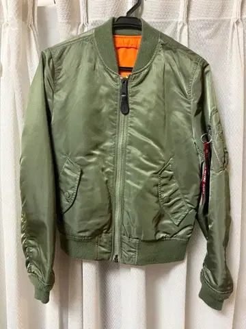 ALPHA INDUSTRIES MA-1 자켓 올리브 그린 M