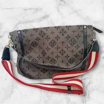 컨디션 최상 러셋 russet 토트백