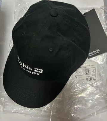 카메나시 카즈야 Inside23 자수 캡 BK