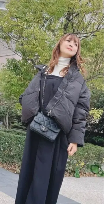 미나요 셀렉 블랙 다운 자켓