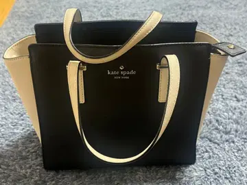 케이트 스페이드 토트백 블랙/화이트