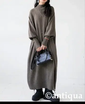 antiqua 브라운 계열 마쉬멜로우 터치 니트 원피스