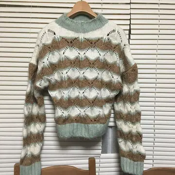 ZARA 아이보리 브라운 니트 스웨터