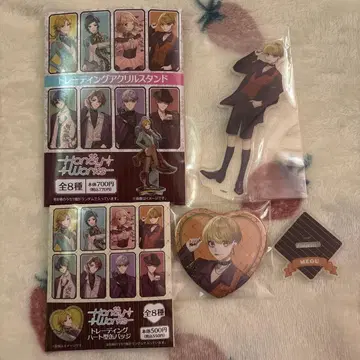 HoneyWorks 훼미리마트 아크릴 스탠드 하트 캔뱃지 MEGU