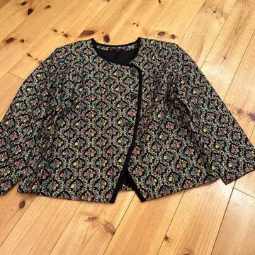 [ 새상품급 ] 고블랑 직조 아라베스크 문양 올 패턴 여성용 블랙 자켓