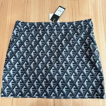 XL 아디다스 골프 의류 스커트 IKK43 정가 12,980엔