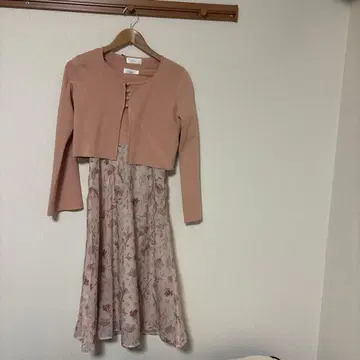 인덱스 가디건과 원피스 세트 M 사이즈 핑크