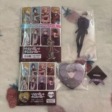 HoneyWorks 훼미리마트 아크릴 스탠드 하트 캔뱃지 RIO