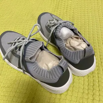 Laboot 니트 어퍼 스니커즈 그레이