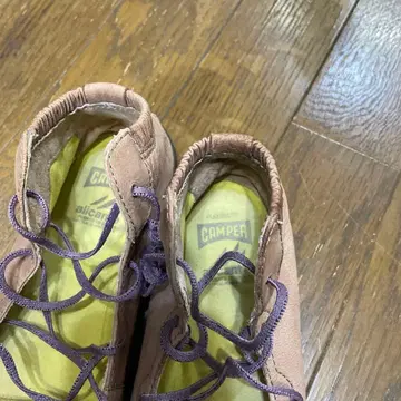 CAMPER 핑크 스니커즈