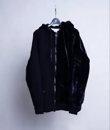 AFYF rovtski 빅 실루엣 하이브리드 지퍼 후드티