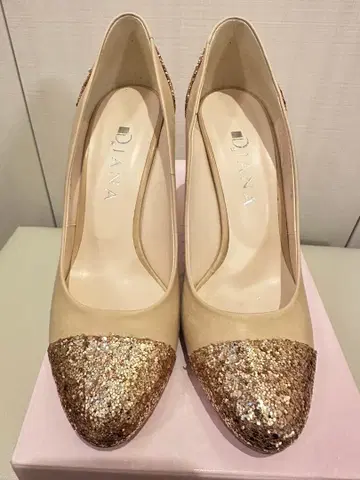 DIANA 베이지 골드 글리터 하이힐