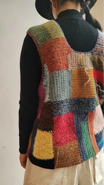 멀티 컬러 패치워크 니트 베스트 프리 사이즈