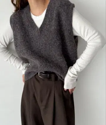 CANAL JEAN El mar 울 혼방 V넥 니트 베스트