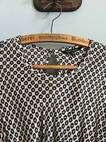 Tara Jarmon 꽃무늬 긴팔 원피스/실크/깔끔한 원피스/새상품급