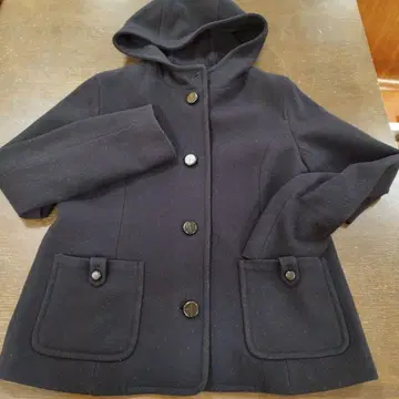 후드 부착 네이비 하프 기장 울 코트