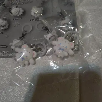 산리오 메지루시 액세서리 복슬복슬 스노우 시나몬