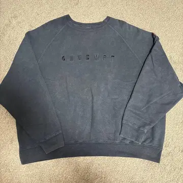 C.E 오버 다이 맨투맨 프린트 자수