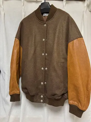 lagua gem 바시티 자켓