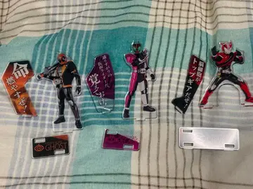 가면라이더 디케이드, 드라이브, 고스트 아크릴 스탠드 묶음 판매