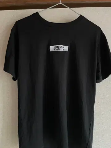 골든 카무이 T셔츠 M 사이즈